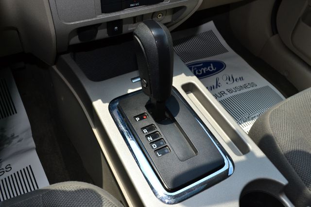 2009 Ford Escape LX Auto V6