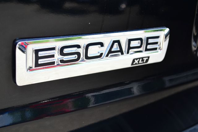 2009 Ford Escape LX Auto V6