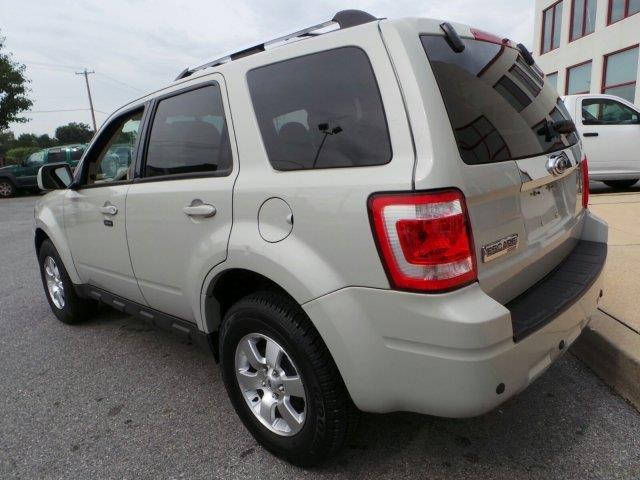 2009 Ford Escape SLT 25