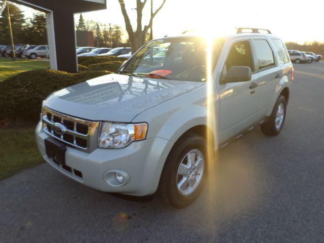 2009 Ford Escape 31 FOOT