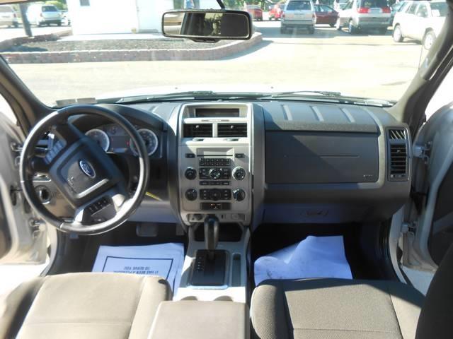 2009 Ford Escape ESi