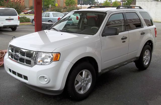 2009 Ford Escape 31 FOOT