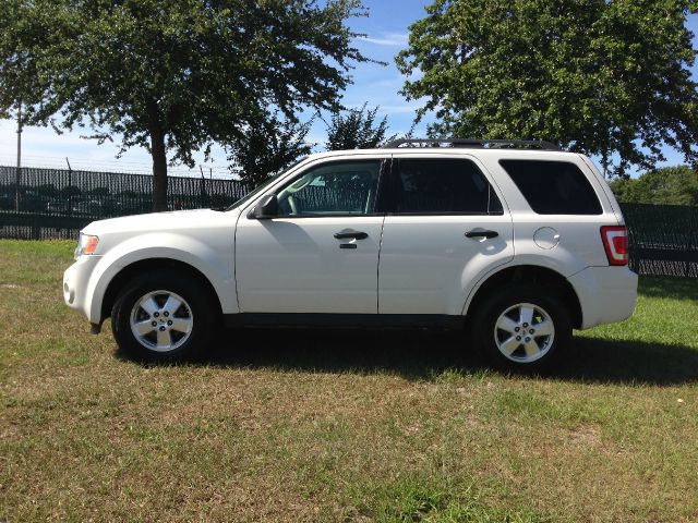 2009 Ford Escape XLT Xcab5.4