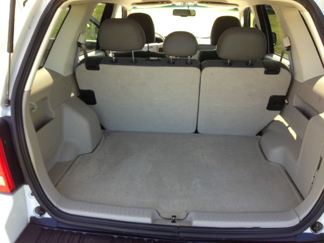 2009 Ford Escape XLT Xcab5.4