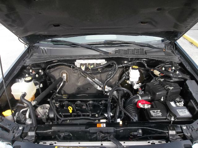 2010 Ford Escape 4DR 4WD BASE AT