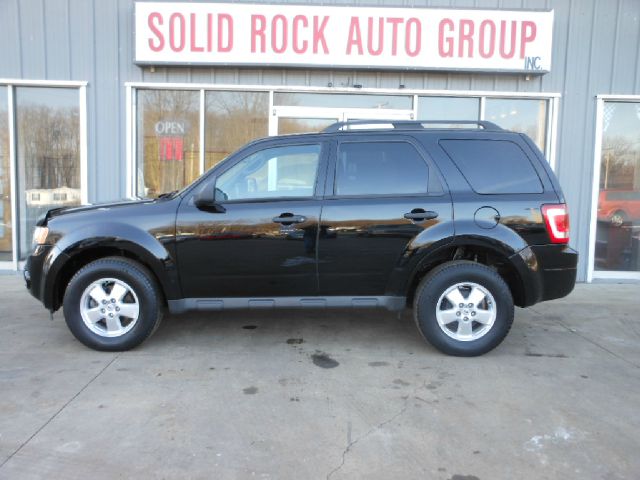2010 Ford Escape 31 FOOT