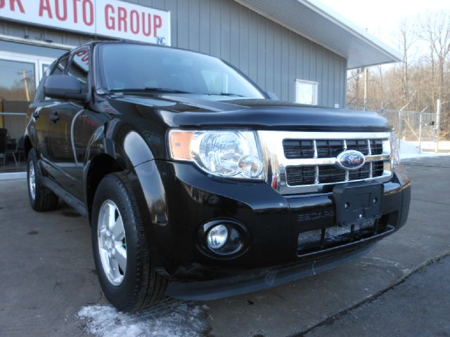 2010 Ford Escape 31 FOOT