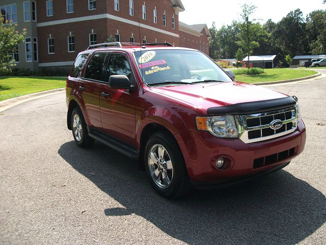 2010 Ford Escape 31 FOOT