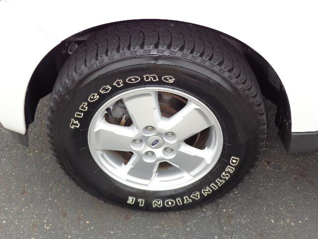 2010 Ford Escape ESi