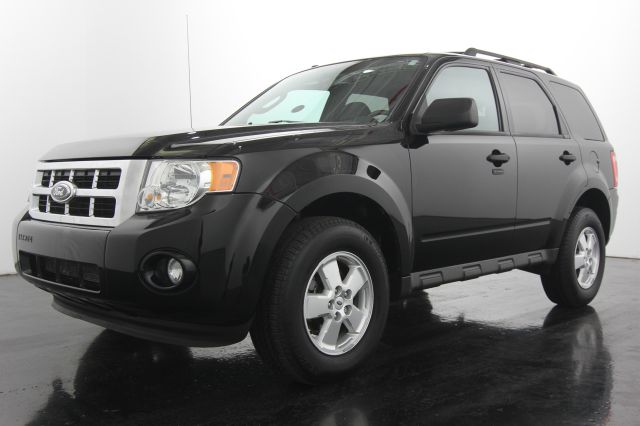 2010 Ford Escape 31 FOOT