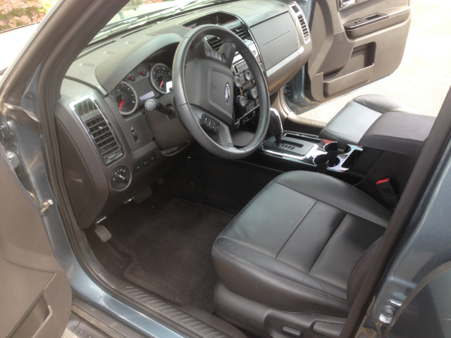 2010 Ford Escape Super