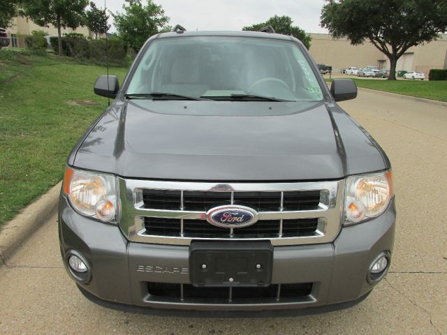 2010 Ford Escape 31 FOOT