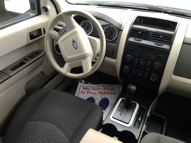 2010 Ford Escape 4DR 4WD BASE AT