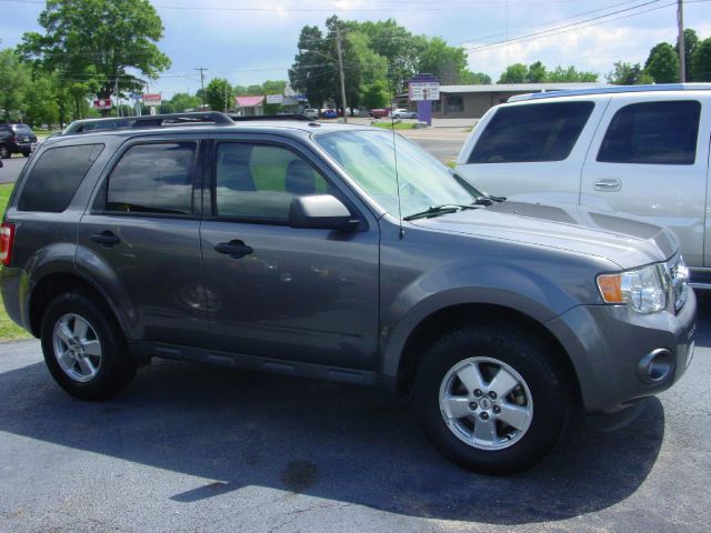2010 Ford Escape 31 FOOT