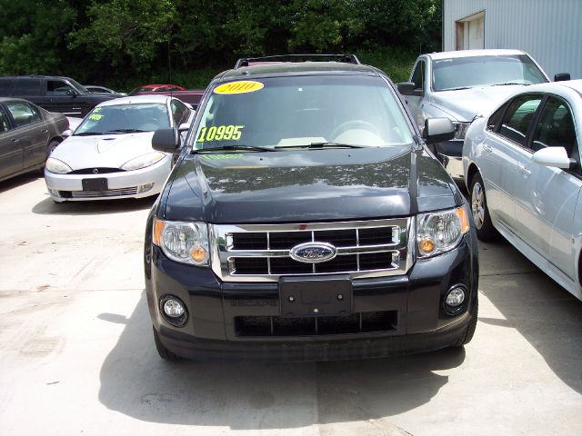 2010 Ford Escape 31 FOOT