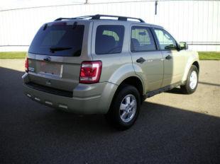 2010 Ford Escape XLS