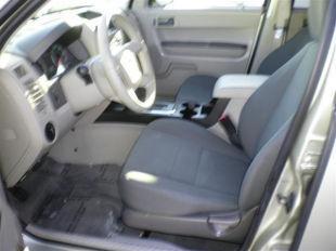 2010 Ford Escape XLS