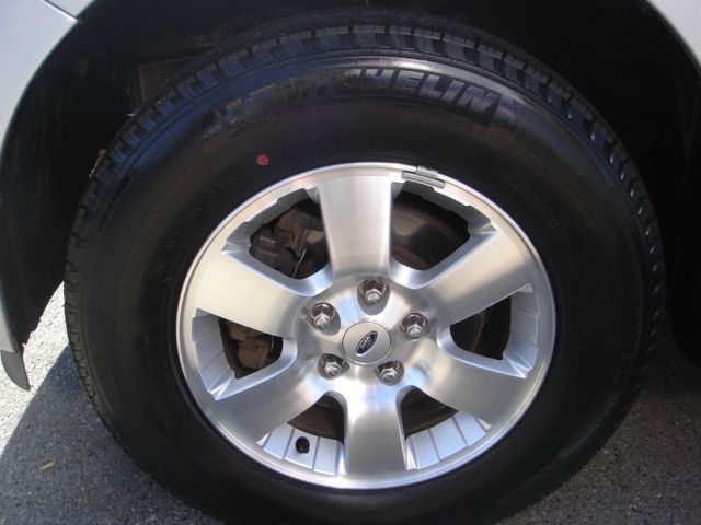 2011 Ford Escape Super