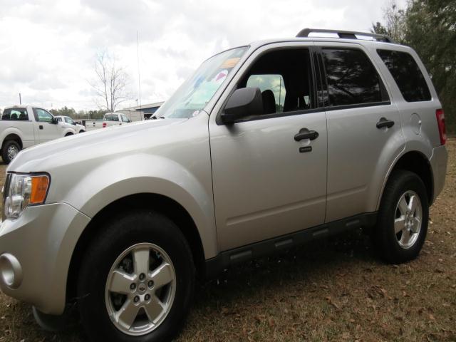 2011 Ford Escape ESi