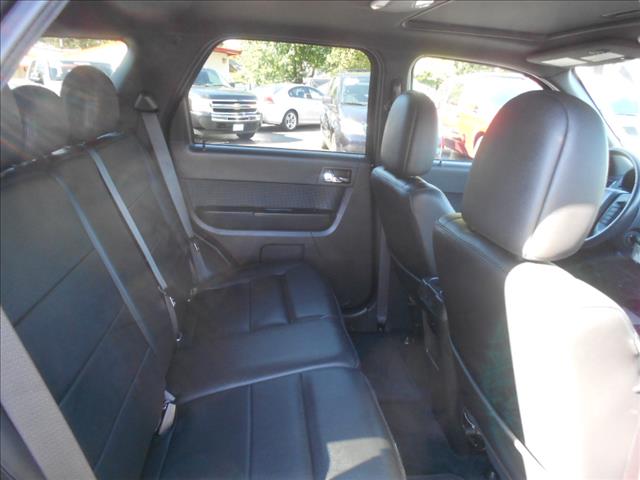 2011 Ford Escape SLT 25
