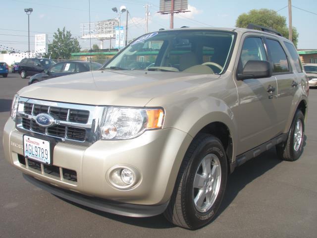 2011 Ford Escape ESi