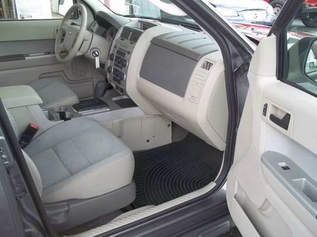 2011 Ford Escape ESi
