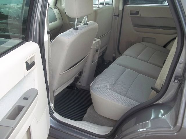 2011 Ford Escape ESi