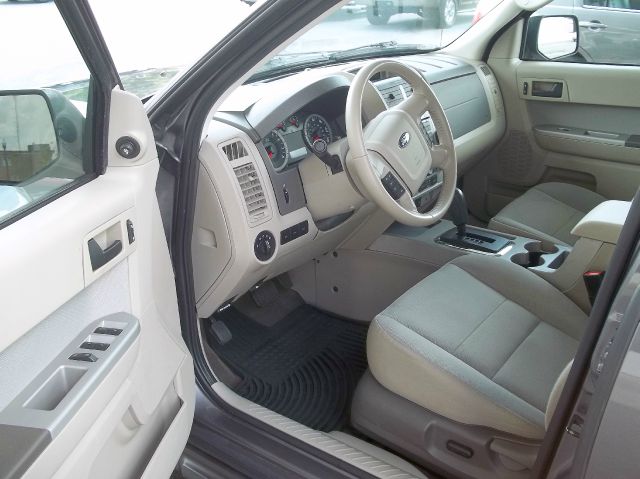2011 Ford Escape ESi