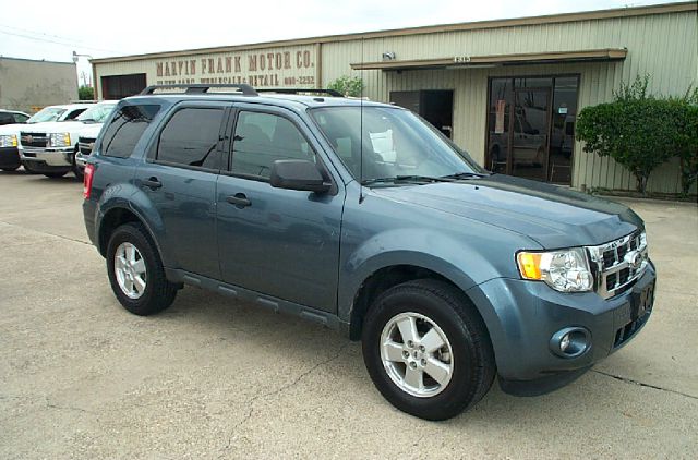 2011 Ford Escape 31 FOOT