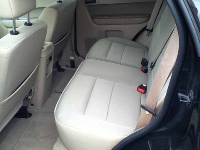 2011 Ford Escape 31 FOOT