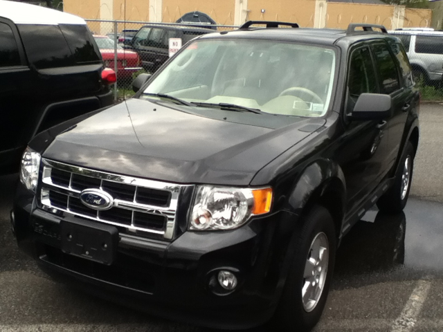 2011 Ford Escape 31 FOOT