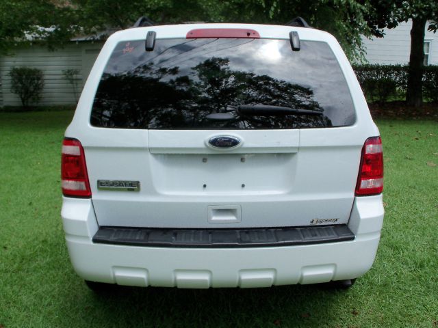 2011 Ford Escape 31 FOOT