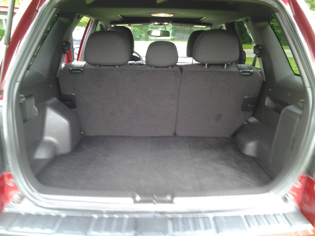 2011 Ford Escape 31 FOOT