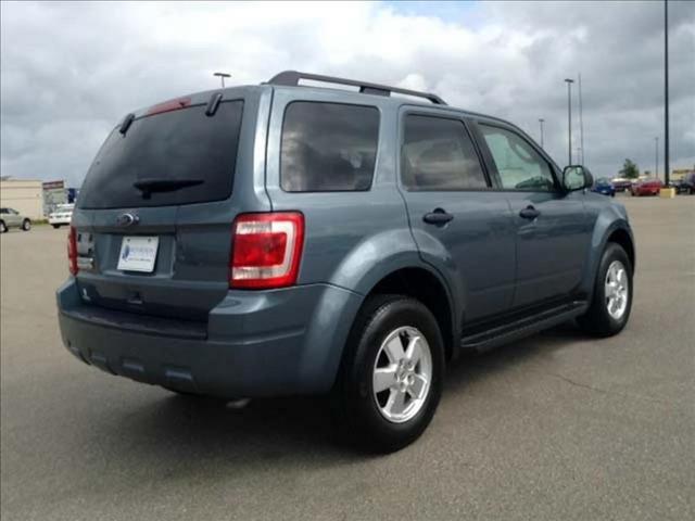 2011 Ford Escape ESi