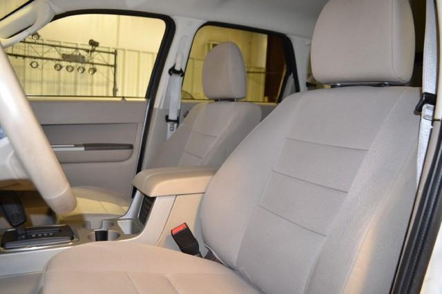 2011 Ford Escape ESi