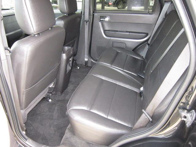 2011 Ford Escape SLT 25