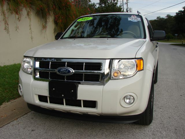2011 Ford Escape 31 FOOT