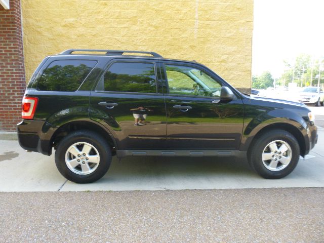 2011 Ford Escape 31 FOOT