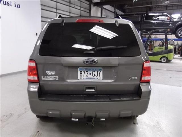 2011 Ford Escape ESi