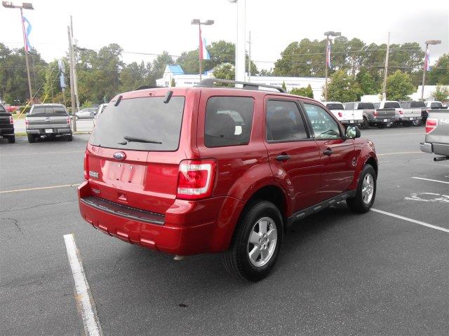 2011 Ford Escape ESi