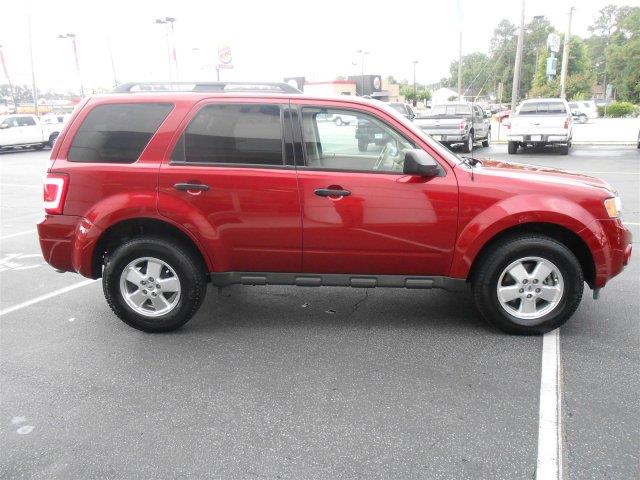 2011 Ford Escape ESi