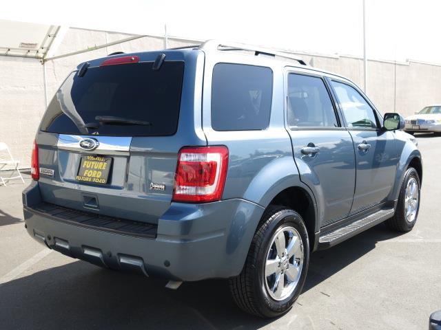 2011 Ford Escape LS Flex Fuel 4x4 This Is One Of Our Best Bargains