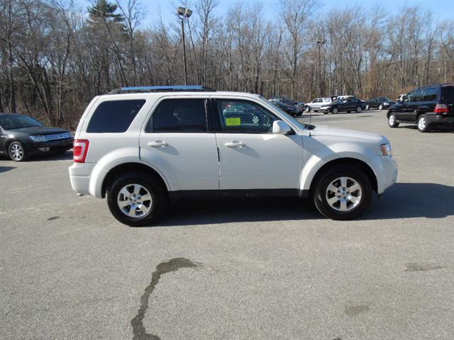 2011 Ford Escape Yaris Sedan
