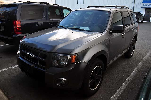 2011 Ford Escape ESi