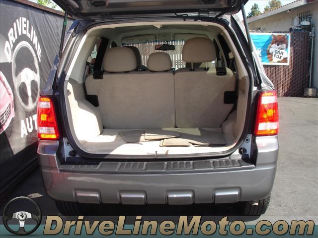 2011 Ford Escape ESi