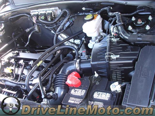 2011 Ford Escape ESi