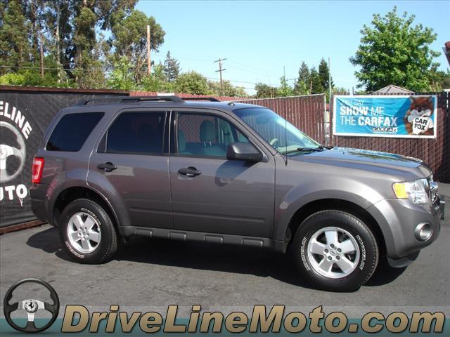 2011 Ford Escape ESi