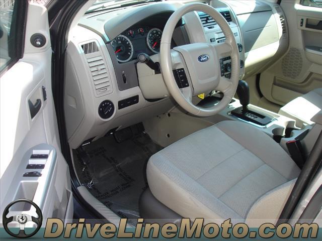 2011 Ford Escape ESi