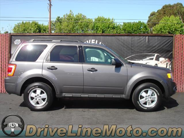 2011 Ford Escape ESi