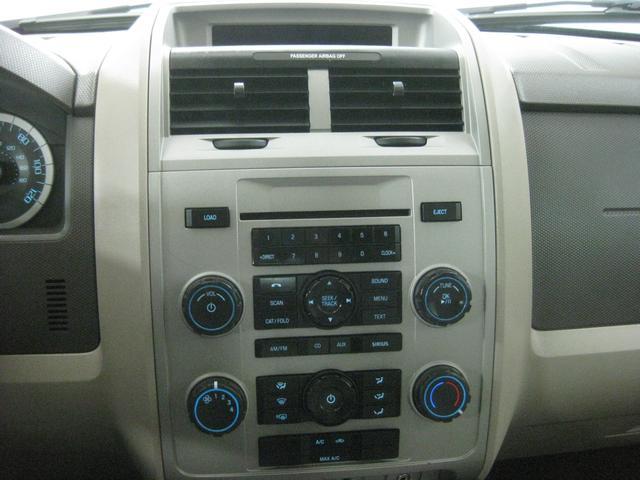 2011 Ford Escape ESi